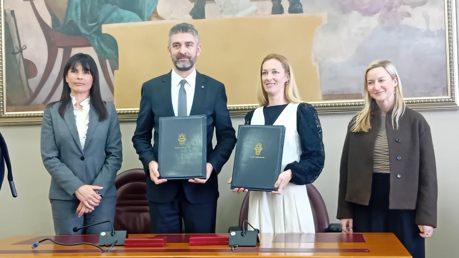 Potpisan ugovor za obnovu parka Đorđić-Mayneri vrijedan 1,7 milijuna eura FOTO/VIDEO